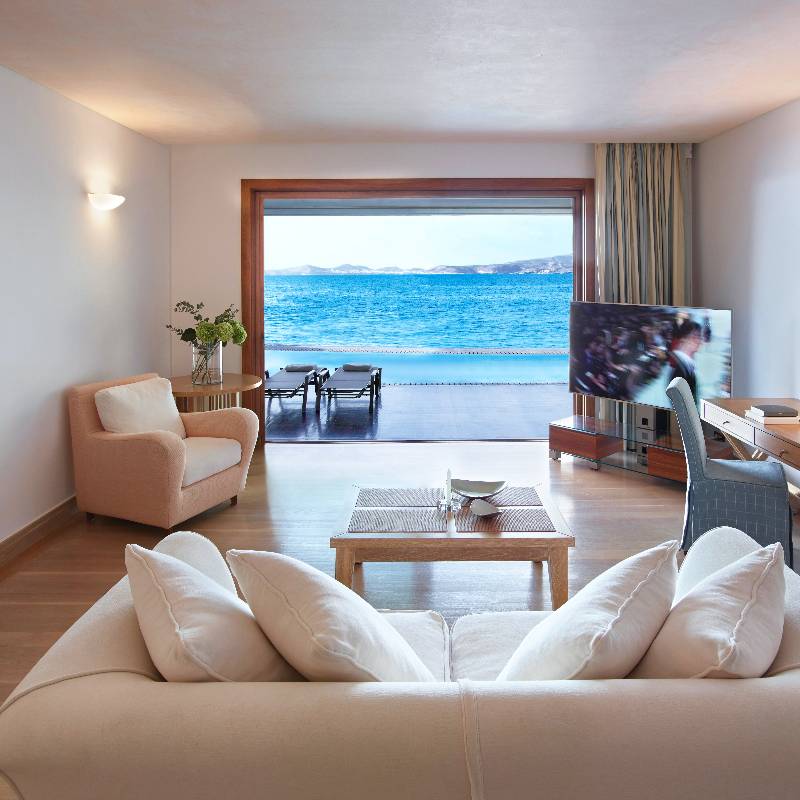 Suite with Private Pool