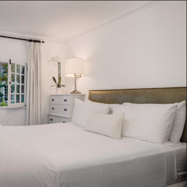 King Two Story Suite