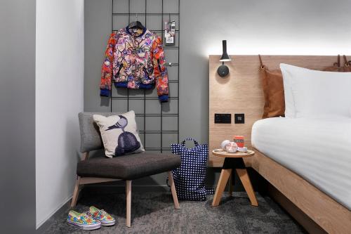 Moxy Sleeper Family, Guest room, 1 King