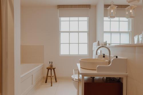Large Guest Room