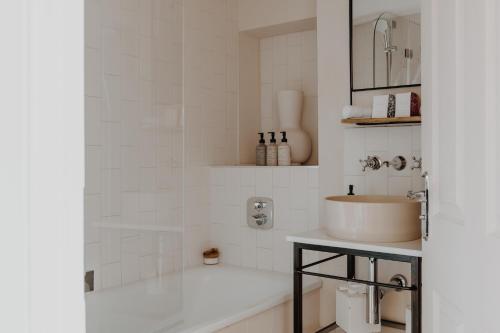 Henrietta Room