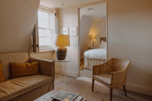 Henrietta Room