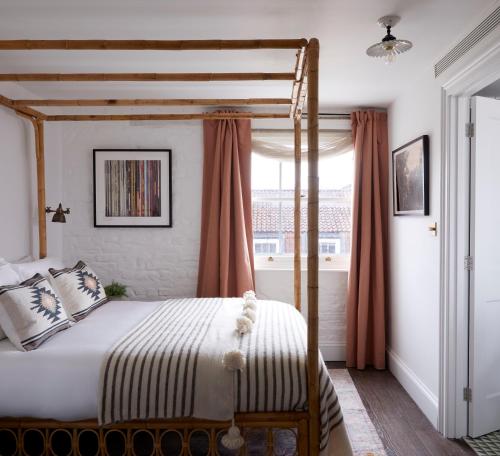 King Suite with Balcony