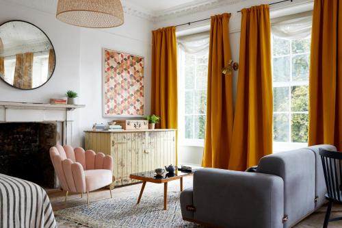 Superior King Suite