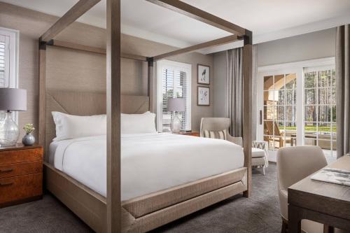 Executive One-Bedroom Suite - Balcony