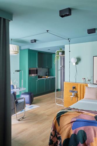 One Bedroom Open Plan Suite