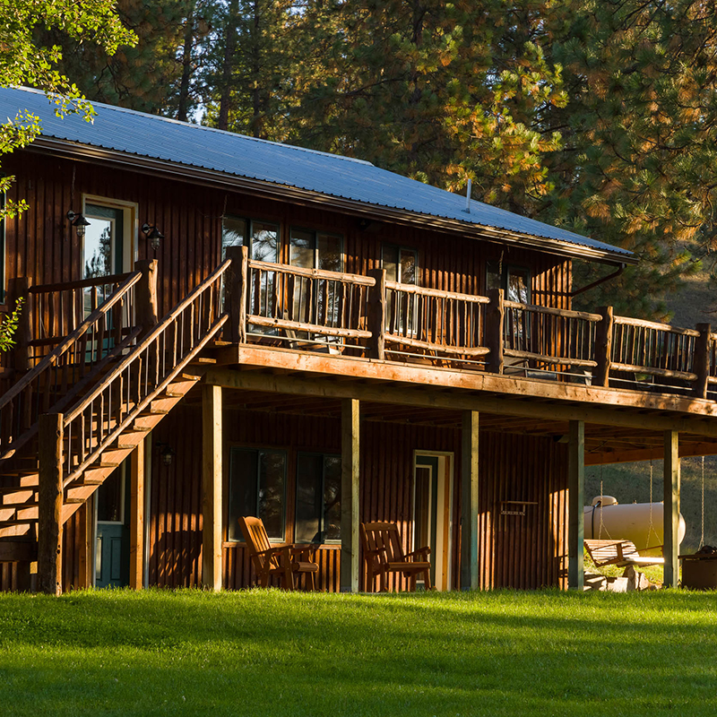Stable View Cabin