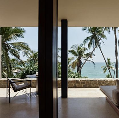 Premium Ocean Pool Suite - King