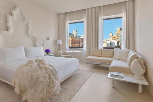 Premier King Room