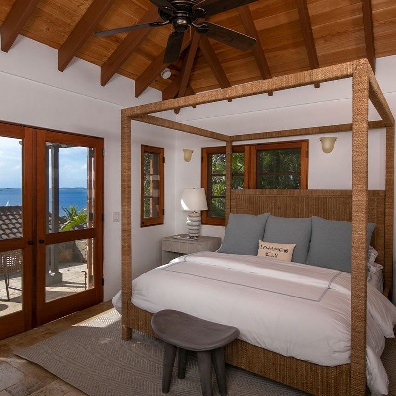 Three-Bedroom Villa Lovango