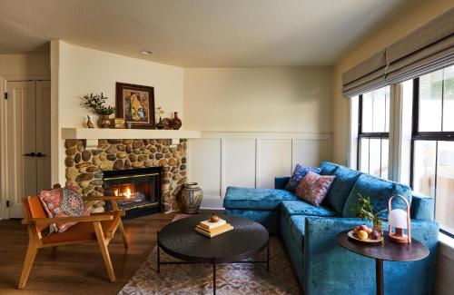 Suite with Hot Tub