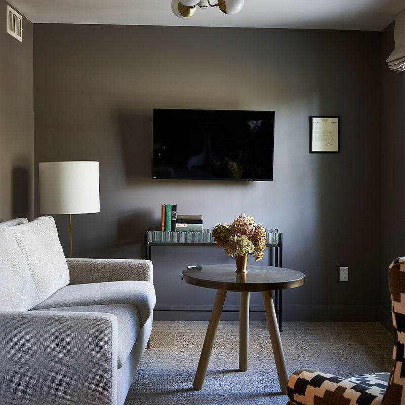 Manor House ADA Suite