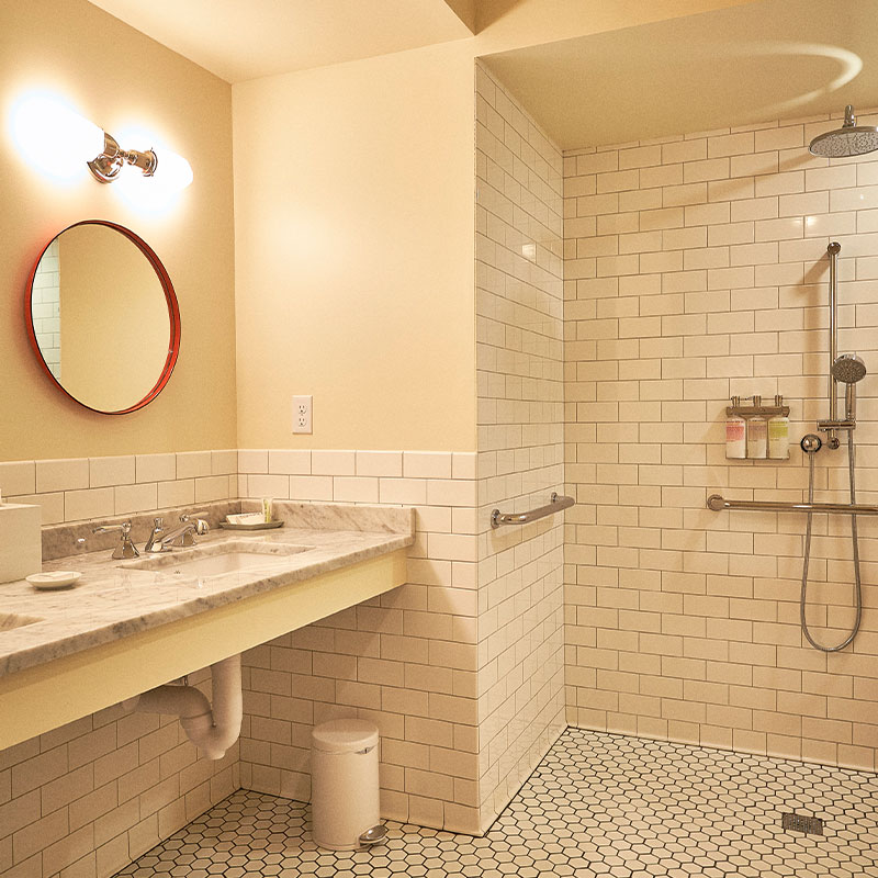 Manor House ADA Suite