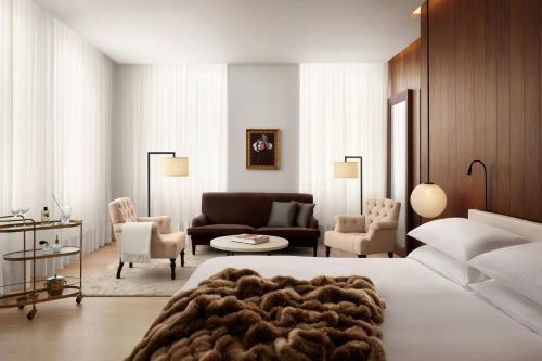 Berners Corner King Suite
