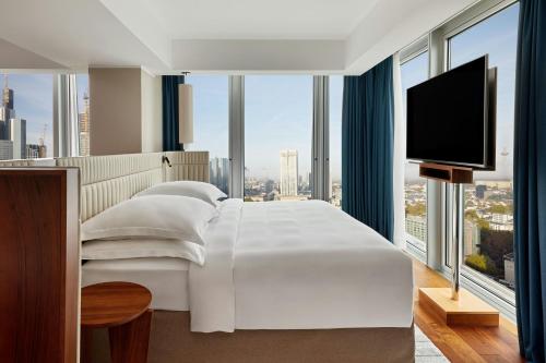 Panoramic Suite