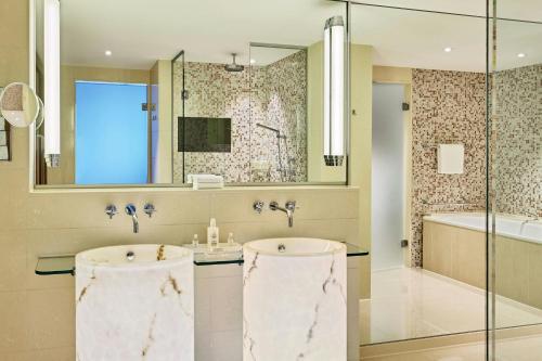 Panoramic Suite