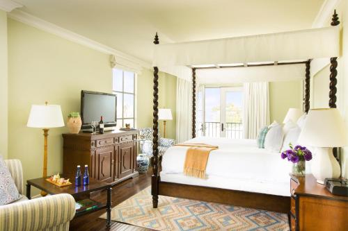 1 Bedroom Suite Juliet Balcony