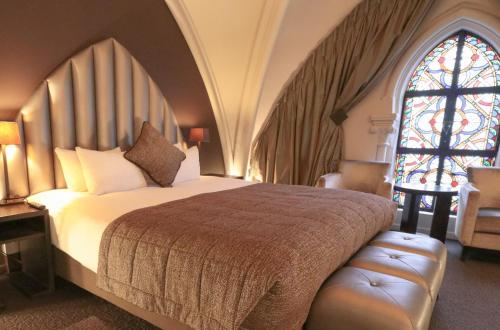 Deluxe Double Room in Church area