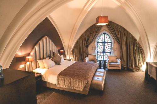 Deluxe Double Room in Church area