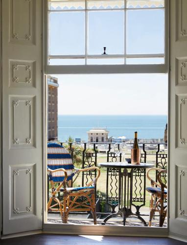Apartment With Balcony