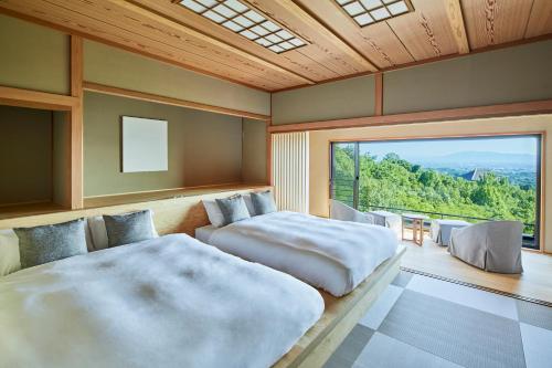 Deluxe Double Room with Two Double Beds With Panoramic View