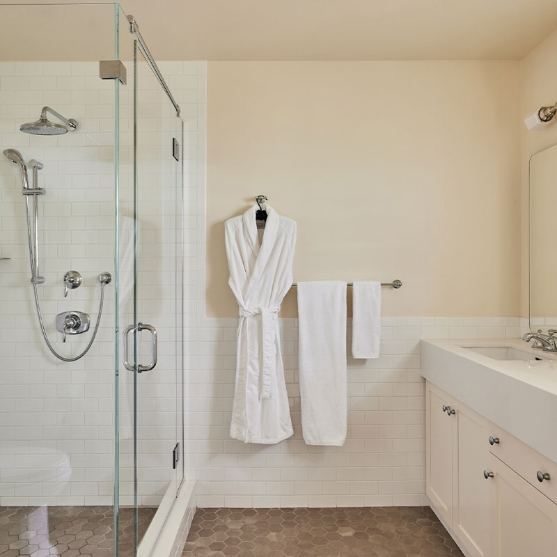 Benton House One Bedroom Suite