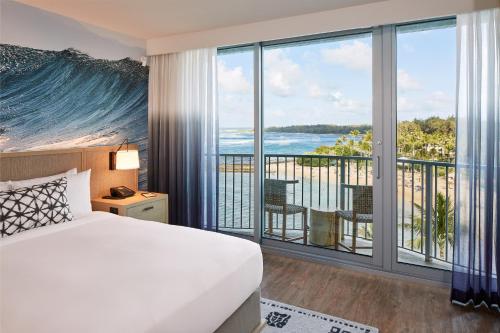 Club Access - Ocean Front Two Queens