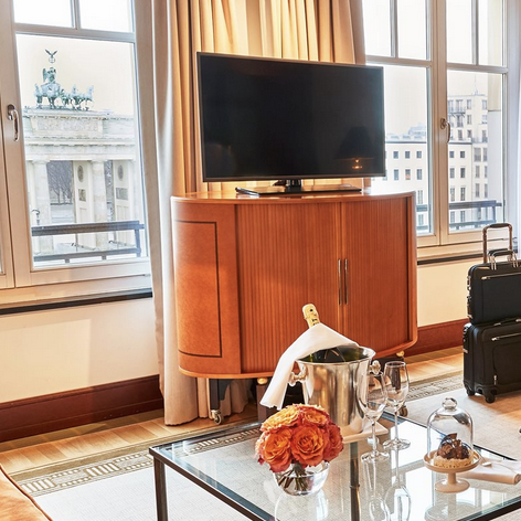 Brandenburg Gate Suite