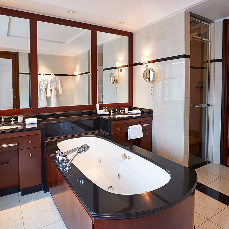 Brandenburg Gate Suite