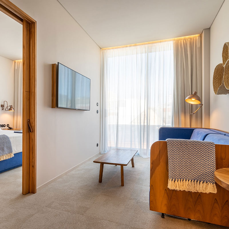 Suite (2 Ad + 2 Ch)
