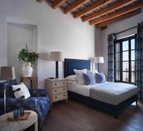 Deluxe Double Room with Shower