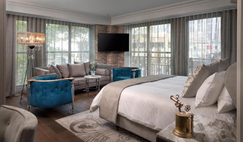 King Suite with Balcony