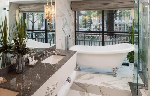 King Suite with Balcony