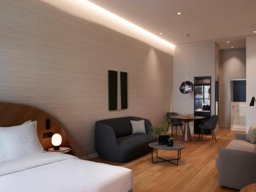 Executive Junior Suite 