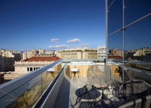 Milos Terrace Suite