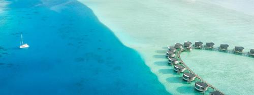 Lagoon Pool Villa