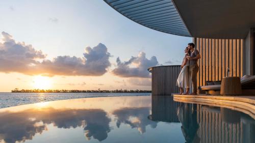Lagoon Pool Villa