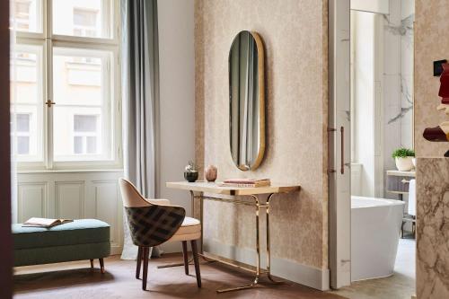 Wintergarden Residence Suite