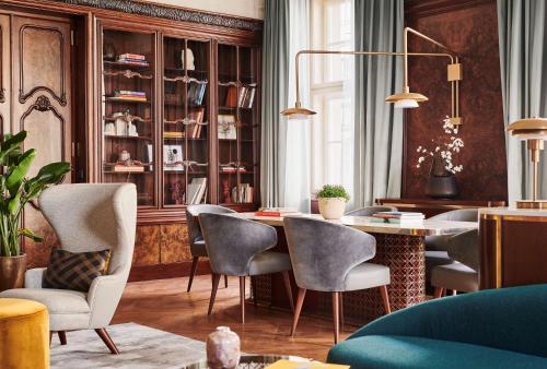 Wintergarden Residence Suite
