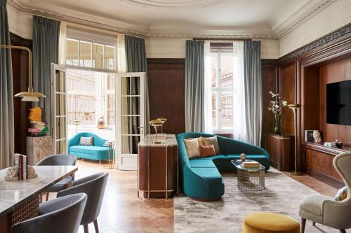 Wintergarden Residence Suite