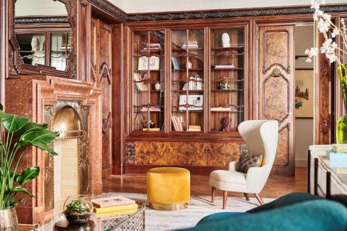 Wintergarden Residence Suite