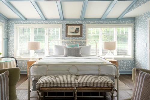 Suite with River View