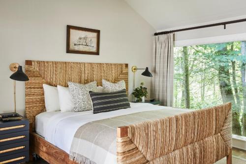 Deluxe Garden Room