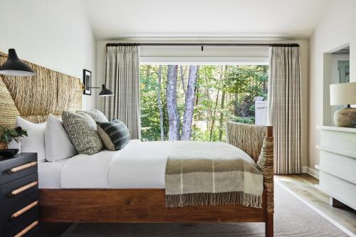 Deluxe Garden Room