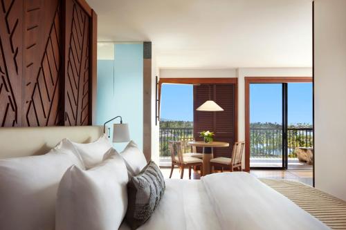 Ocean View Deluxe Suite