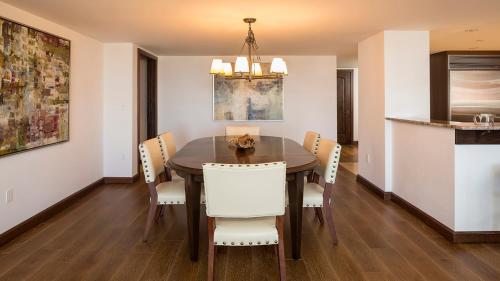 Three Bedroom Apartment