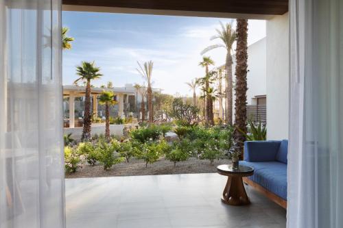 Garden View Room