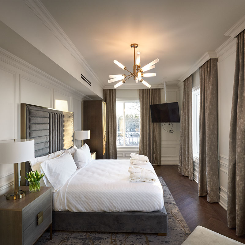 Bridal Suite with Balcony 