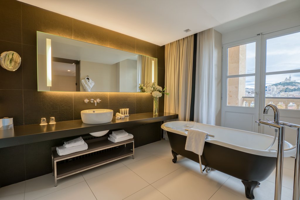 1 King Premium La Bonne Mere View Terrace