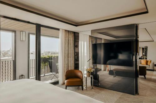 Executive Suite with terrace